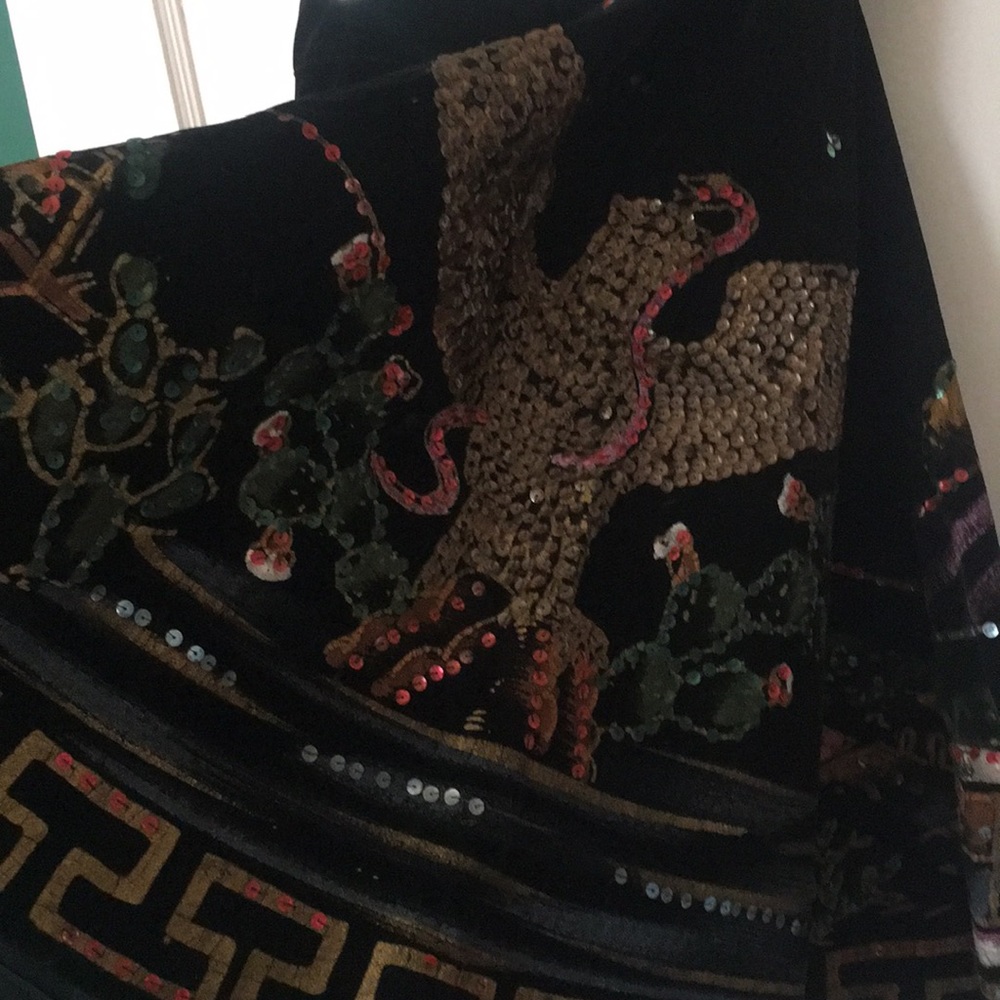 *** SOLD *** Hand Painted Mexican Circle Skirt - Picture 4 of 7